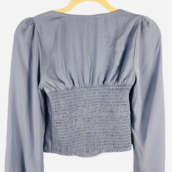 Abercrombie & Fitch Blue Cropped V Neck Top Tie Front Size XS Blouse Smocked - Picture 5 of 7